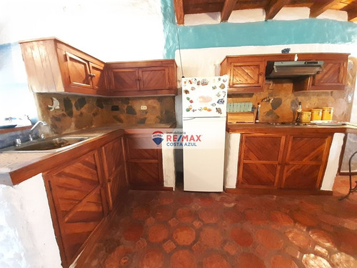 En Venta Town House En El Conjunto Residencial California Al Estilo Campestre El Tuque, Tucacas