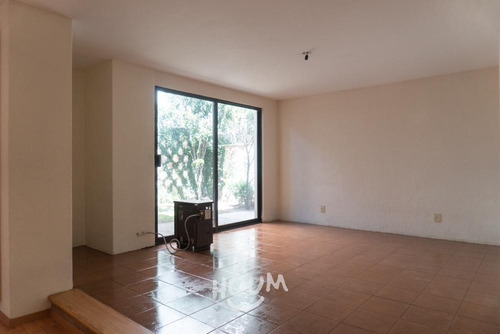 Casa En Locaxco, Cuajimalpa De Morelos Con 3 Recámaras, 189 M², Id: 141765