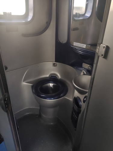 Imagem 2 de 11 de Ônibus Mercedes Benz G6 1200