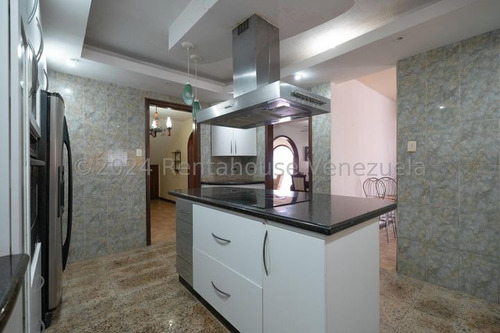 Casa En Venta. Colinas De Vista Alegre. Kr24-17100. Katia Rosero M.