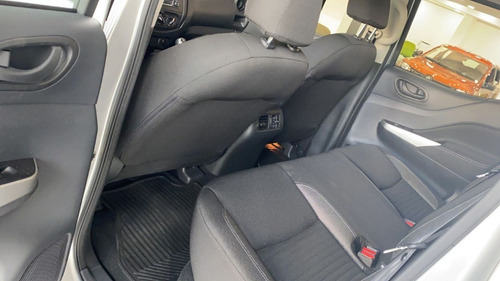 Imagen 10 de 15 de Autos Y Camionetas Renault Alaskan Vw Amarok Toyota Hilux E