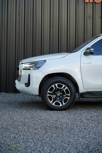Toyota Hilux Pick-Up 2.8 Cd Srx 177cv 4x4 At