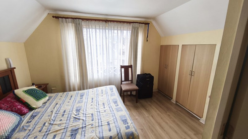Casa Aislada 2d + Escritorio Condominio Los Maitenes 3