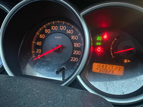 Nissan Tiida 1.8 Tekna