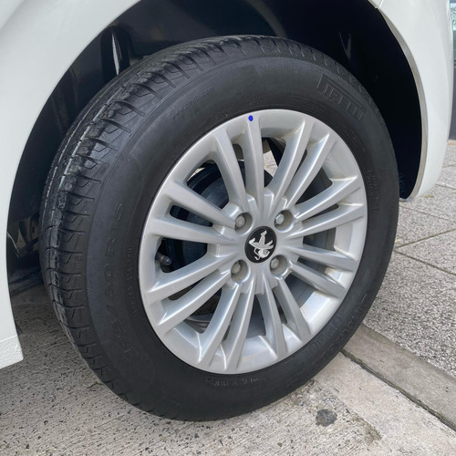 Peugeot 208 1.6 Allure Tiptronic