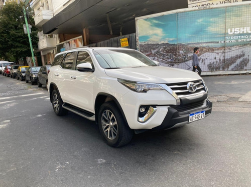 Toyota Sw4 2.8 Srx 177cv 4x4 7as At 2018