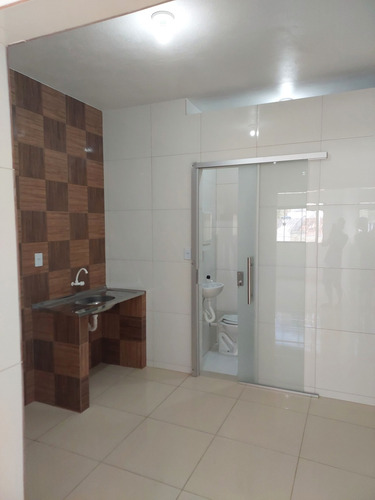 Imóvel,completo2quartos2 Banheiros Cozinha E Sala E Garagem