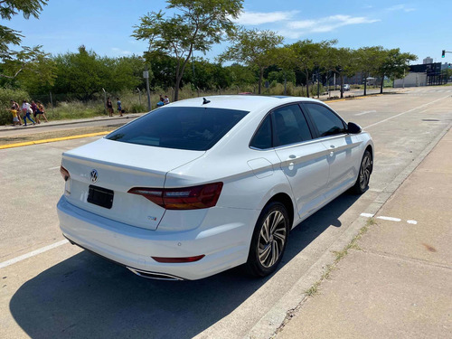 Imagen 3 de 17 de Volkswagen Vento 2019 1.4 Highline 150cv At