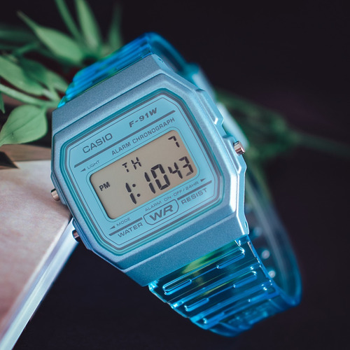 Imagem 7 de 10 de Relógio Casio Feminino Vintage F-91 Transparente Cores