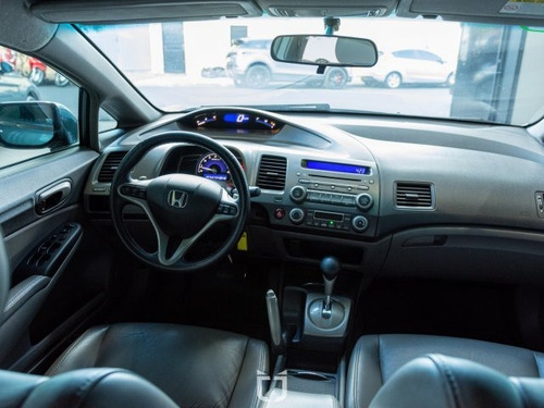 Imagem 8 de 15 de Civic 1.8 Lxl 16v Flex 4p Automático