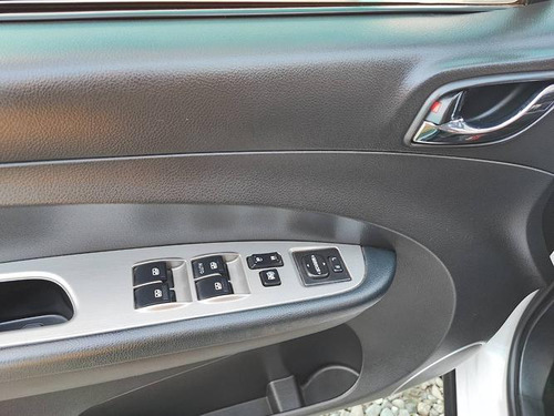 2020 Dongfeng Joyear X3 1.6 Manual Comfortable