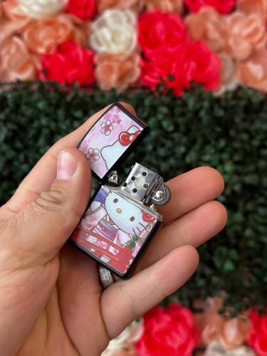 2 Encendedores Recargables Tipo Zippo De Hello Kitty