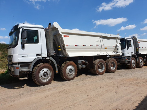 Imagem 9 de 15 de Mercedes-benz Actros 4844 8x4 Ano 2013/2014 Traçado