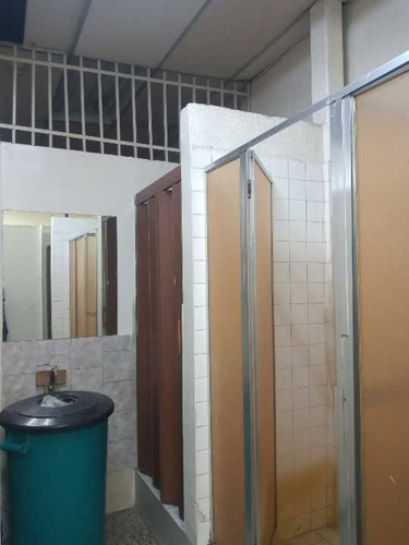 Imagen 23 de 24 de Vendo Local 623 M2 / Chacao 9674