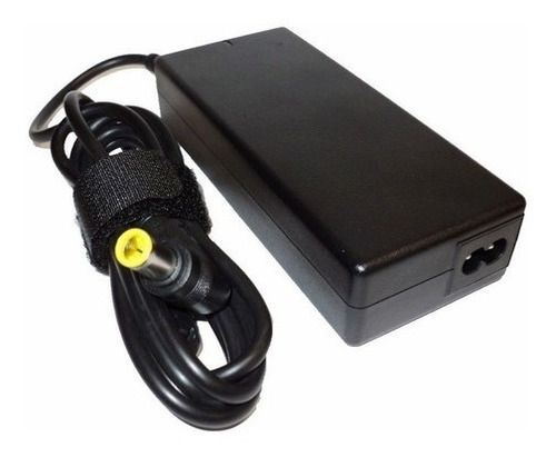 Imagen 1 de 10 de Cargador Notebook Universal 65w 19v 3.42a Pin 5.5x2.5mm
