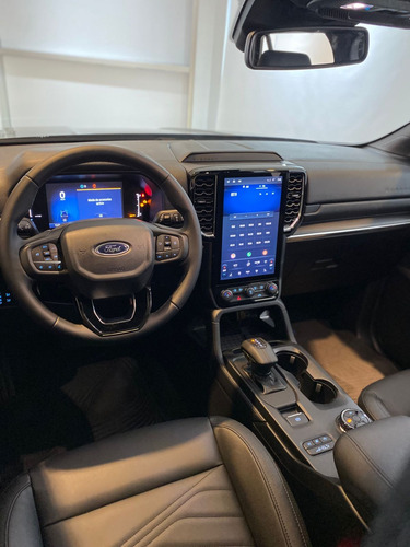 Ford Everest 2.3 Gtdi Titanium 4X4 At