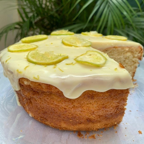 Imagem 3 de 5 de Doces E Salgados