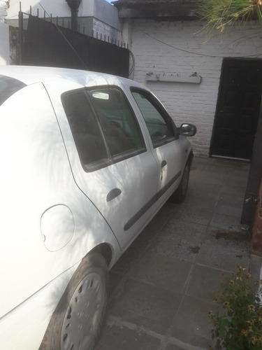 Clio 2001 1.6.
