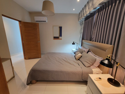 Foxpiantini.com - A325 | Renta De Apartamento En Piantini | Amueblado Moderno Con Gimnasio Y Vista Urbana
