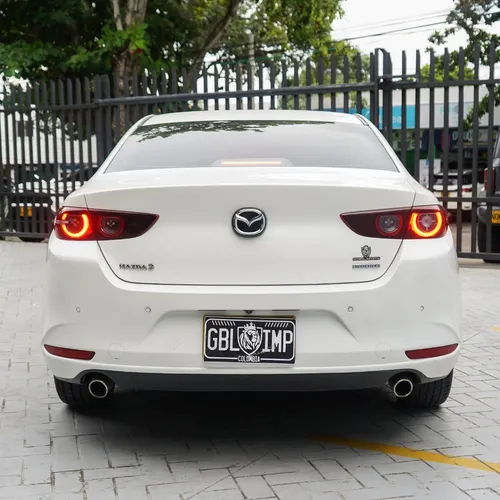 Mazda 3 Grand Touring