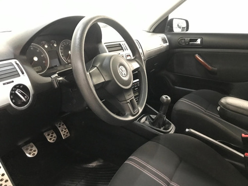 Imagen 19 de 25 de Bora 1.8t Highline 1.8 T Manual Tela Cuero Vento Sportline