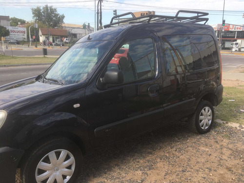 Imagen 2 de 11 de Renault Kangoo 2012 1.6 2 Furgon Confort Cd Svt 1plc