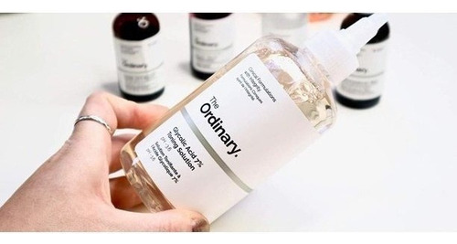 F Acondicionador The Ordinary Glicolic Acido 7%, 8,11 Onzas