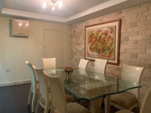 Imagen 9 de 16 de Casa En San Diego, En Residencia Las Trianas, Precio De Oportunidad