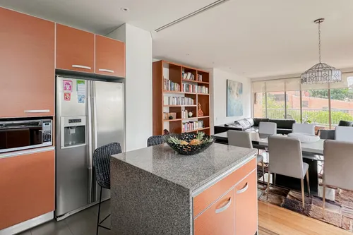 Apartamento En Arriendo En Los Rosales. Cod A7248
