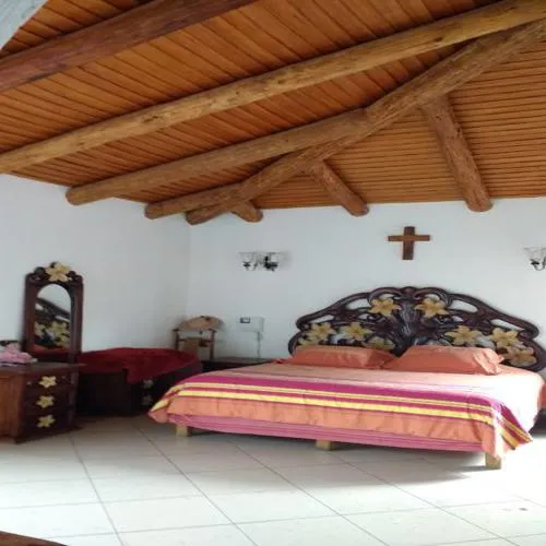 Casa Sola En Ahuatepec, Cuernavaca, Morelos - Ine-450-cs