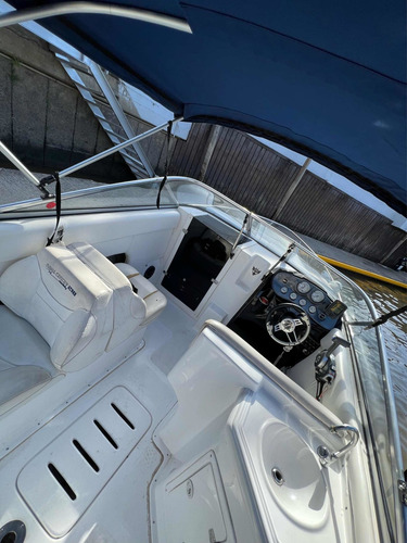 Imagen 19 de 25 de Naval Center Cuddy 210 Evinrude 135hp 6 Cilindros