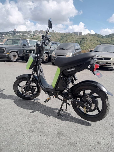 Imagen 1 de 7 de Bicimoto Eléctrica