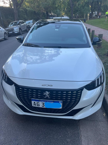 Peugeot 208 1.6 Feline Tiptronic