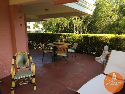 Imagen 7 de 8 de Apartamento Con Hermosa Terraza Y Entorno Super Agradable