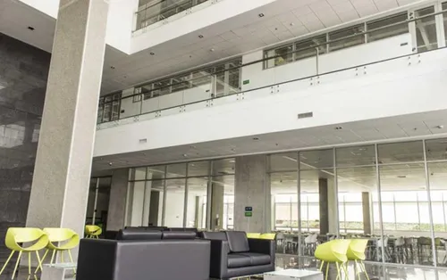 Local En Arriendo En Zona Franca De Bogotá. Cod A1040203