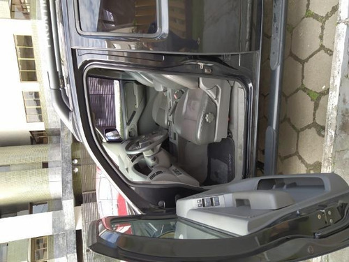 Nissan Frontier 2.5 Le Cab. Dupla 4x4 Aut. 4p 2011