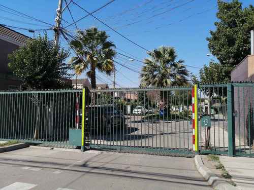 Segunda Transversal, Condominio Sol Poniente