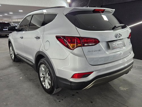 Hyundai Santa Fe 3.3 MPFI 4X4 7 LUGARES V6 270CV GASOLINA 4P AUTOMÁTICO