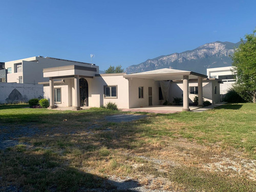 Quinta En Venta En Carretera Nacional En Monterrey