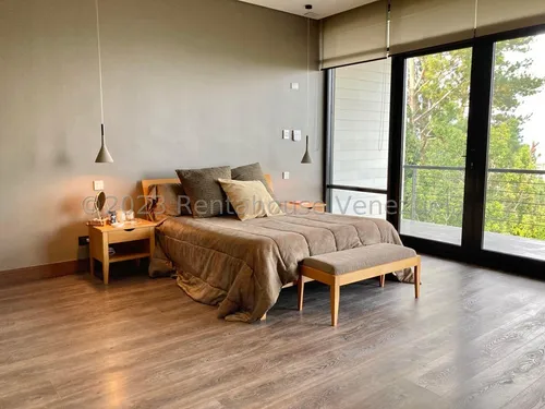 Casa En Venta La Lagunita Lp