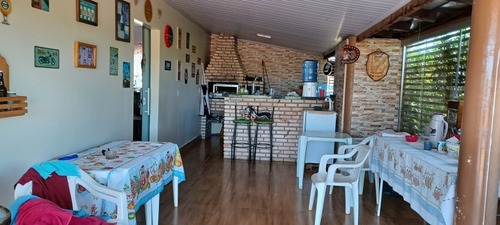 Imagem 18 de 30 de Vendo Excelente Chalé
