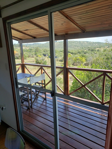 Cabaña En Villa Serrana , Totalmente Equipada