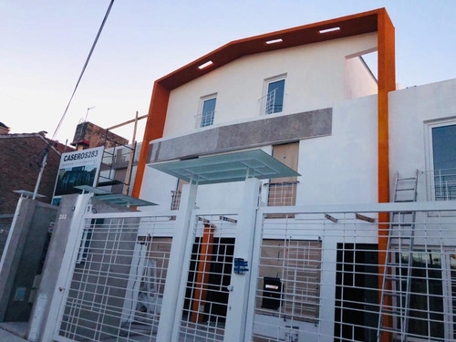 Triplex 4 Ambientes Ramos Mejia - Zona Residencial