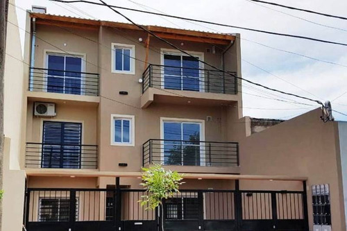 Imagen 1 de 8 de Departamento En Venta En Ramos Mejia