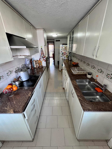 Imagen 22 de 27 de Venta De Apartamento En Pocitos 3 Dormitorios Y Servicio