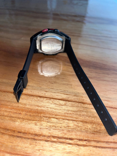 Reloj Okusai Usado Digital Negro Rojo Gris (Usado)