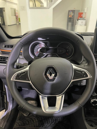 Imagen 9 de 15 de Renault Oroch 1.3 Tce 163 Outsider Mt 2wd Mr