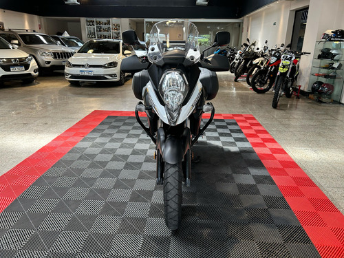 Suzuki V-strom 650 Año 2023 - Hilton Motors Co.