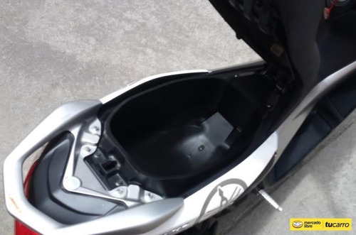 Imagen 8 de 13 de Moto Yamaha N-max 155