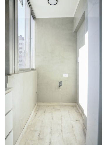 Venta. Departamento 2 Dormitorios. Reciclado A Nuevo.